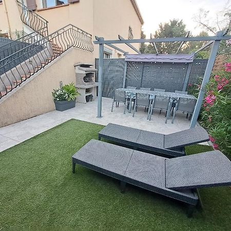 La Villa Castel - Haut De Villa - Parkings- 3 Chambres - 8 Couchages - Jardin - Barbecue Cagnes-sur-Mer Exteriör bild